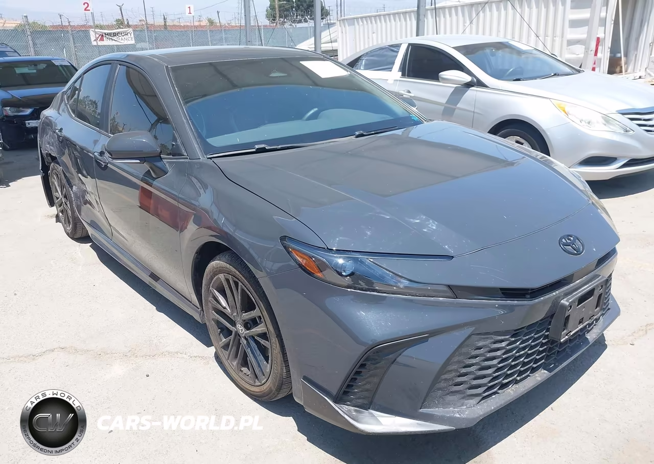2025 Toyota Camry Se – zdjęcie 1 z 16