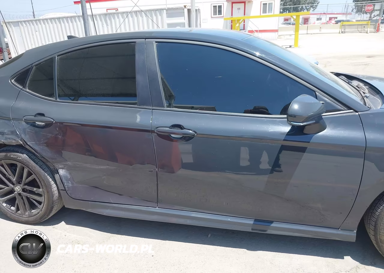 2025 Toyota Camry Se VIN:4T1DAACK2SU176704 - 13