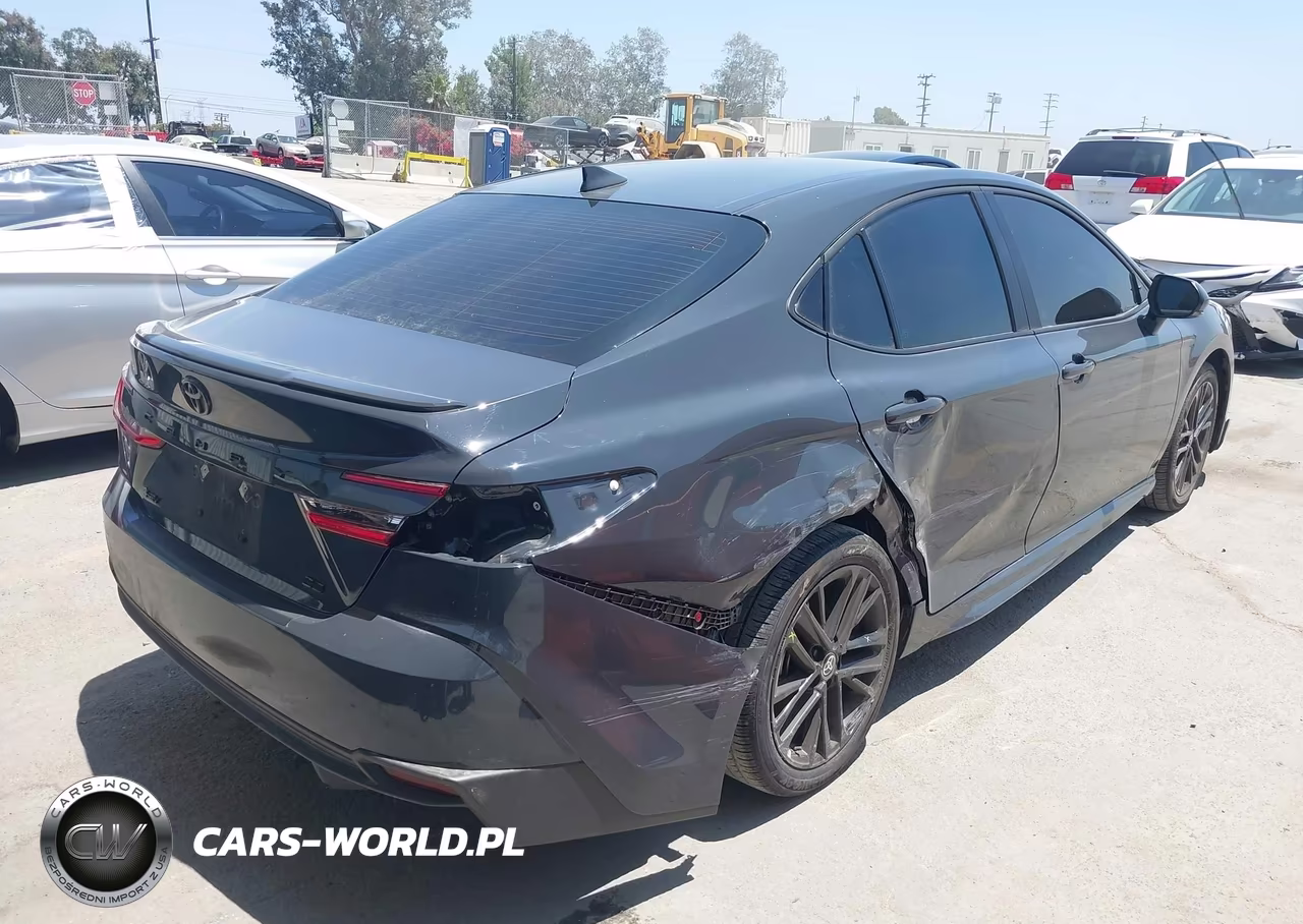 2025 Toyota Camry Se VIN:4T1DAACK2SU176704 - 4