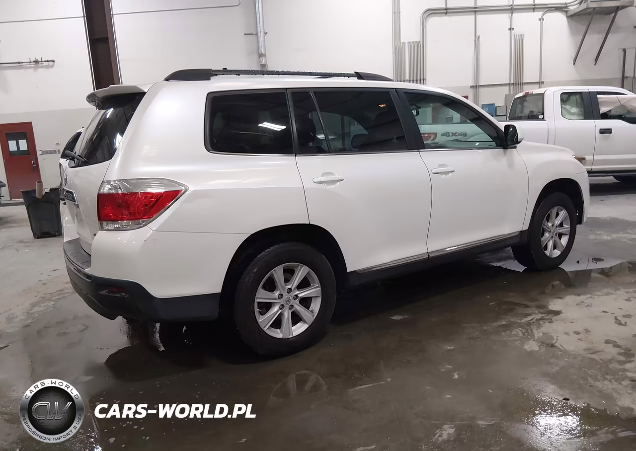 2012 Toyota Highlander Se V6 VIN:5TDBK3EH8CS151172 - 4