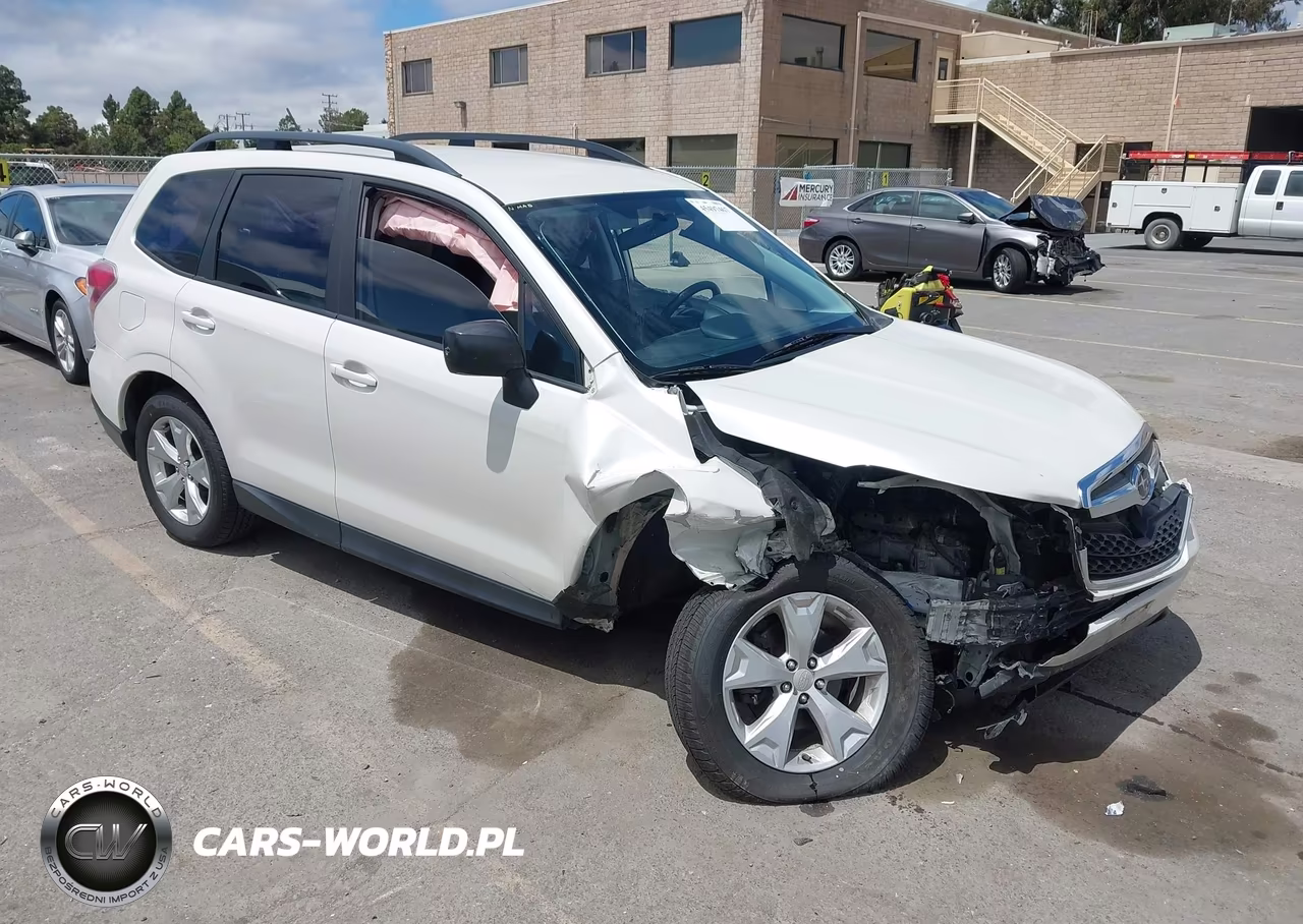 2015 Subaru Forester 2.5I – zdjęcie 1 z 17