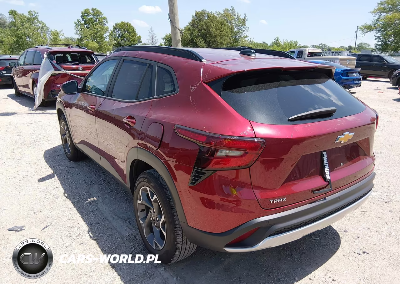 2025 Chevrolet Trax Fwd Lt VIN:KL77LHEPXSC004470 - 3