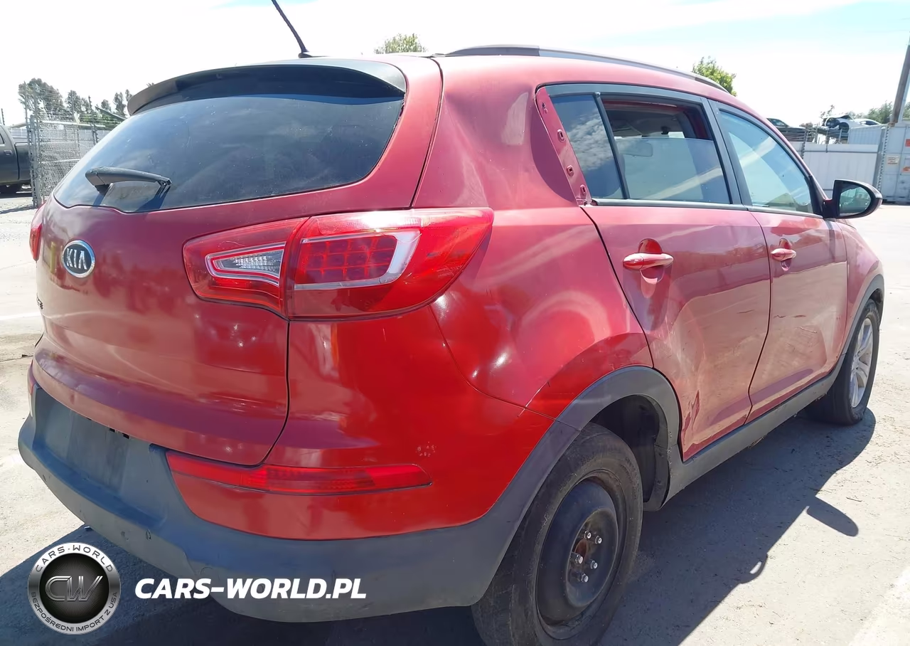 2011 Kia Sportage Lx VIN:KNDPB3A21B7056694 - 4