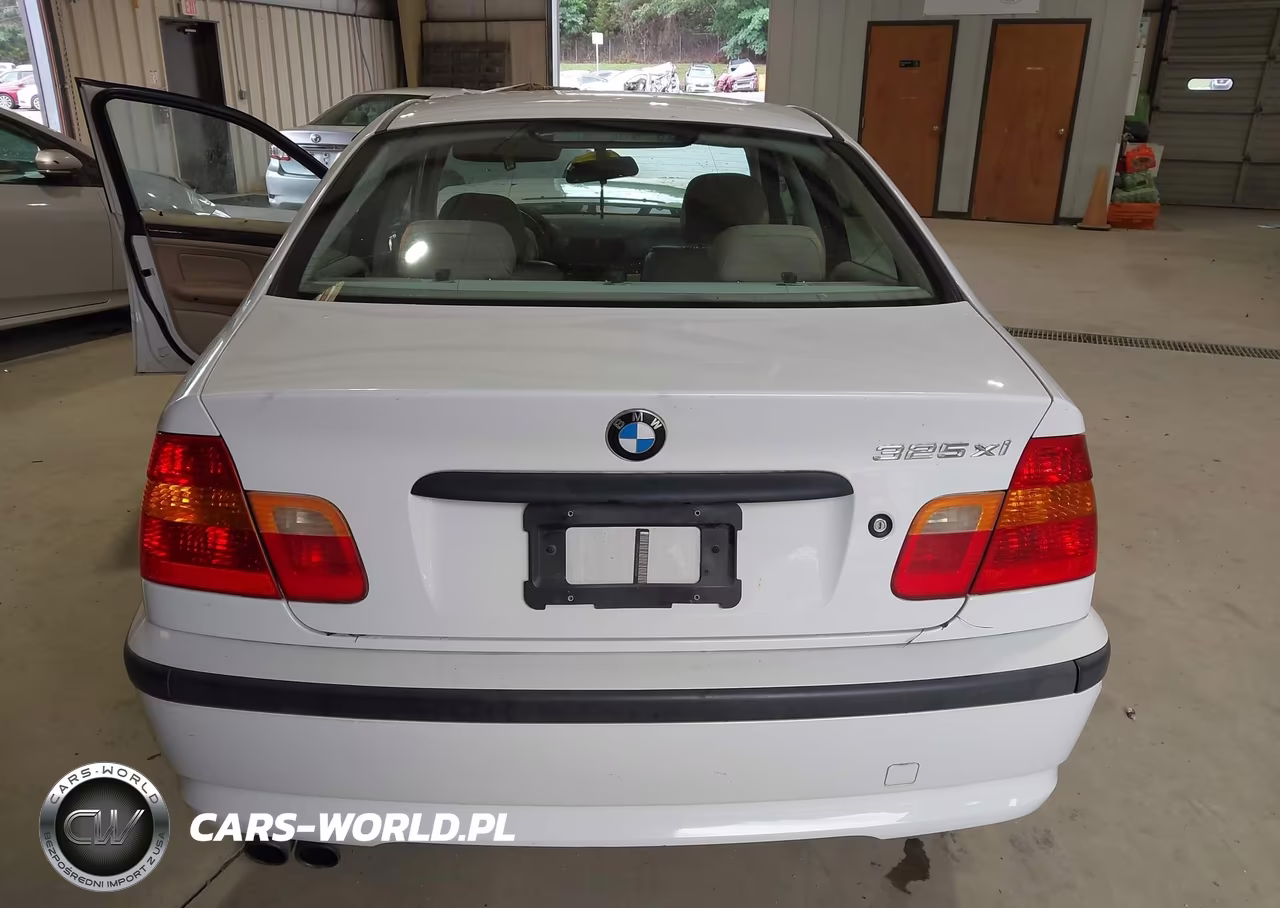 2002 BMW 3 Series 325Xi VIN:WBAEU33492PF68316 - 15