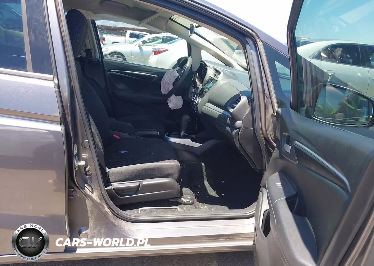 2015 Honda Fit Lx VIN:3HGGK5H59FM717252 - 5