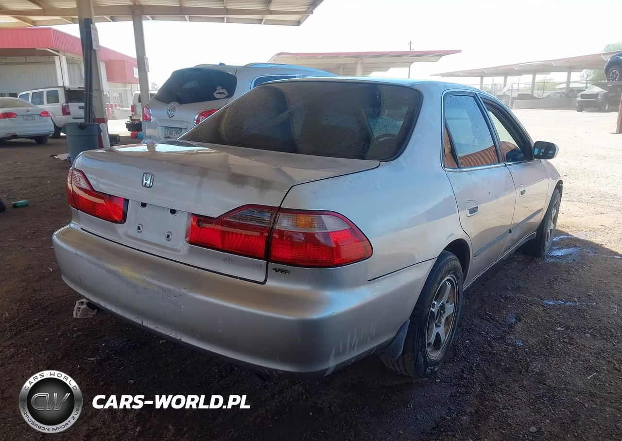 1998 Honda Accord Lx V6 VIN:1HGCG1648WA025709 - 4