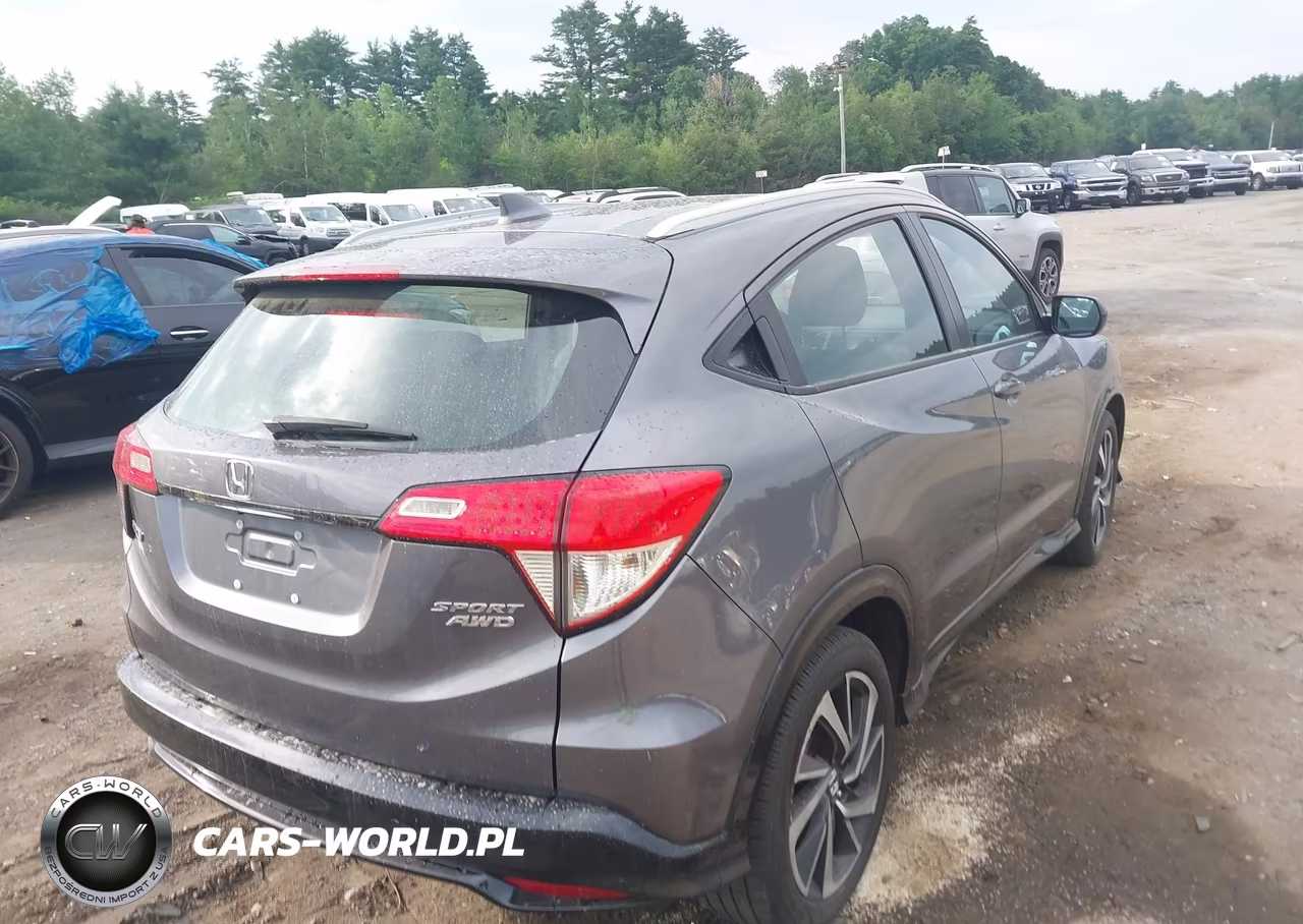 2019 Honda Hr-V Sport VIN:3CZRU6H12KG726284 - 4