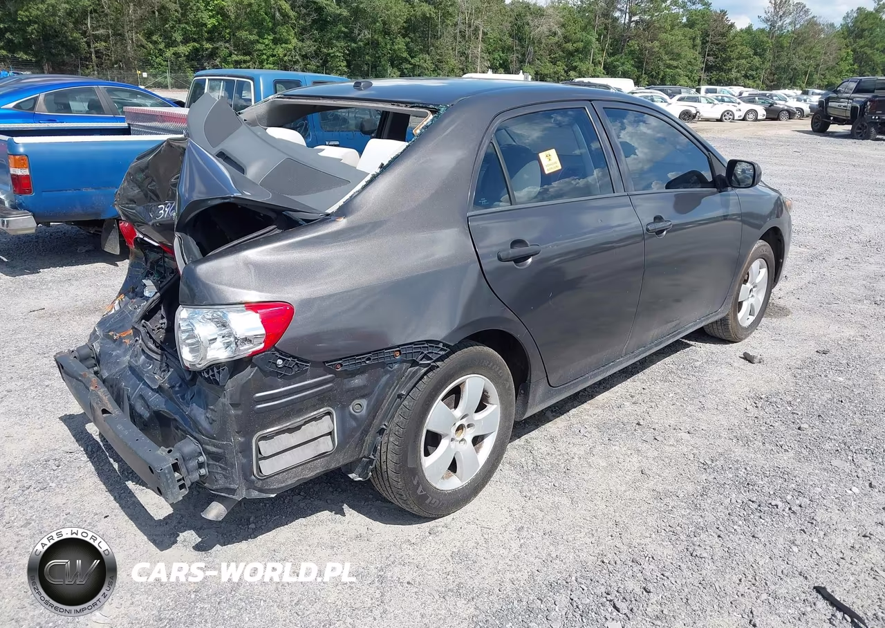 2010 Toyota Corolla Le VIN:2T1BU4EE0AC442583 - 4