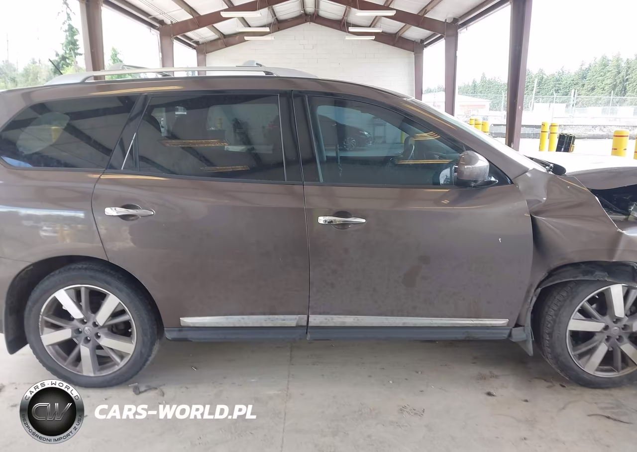 2015 Nissan Pathfinder Platinum VIN:5N1AR2MM6FC702071 - 13