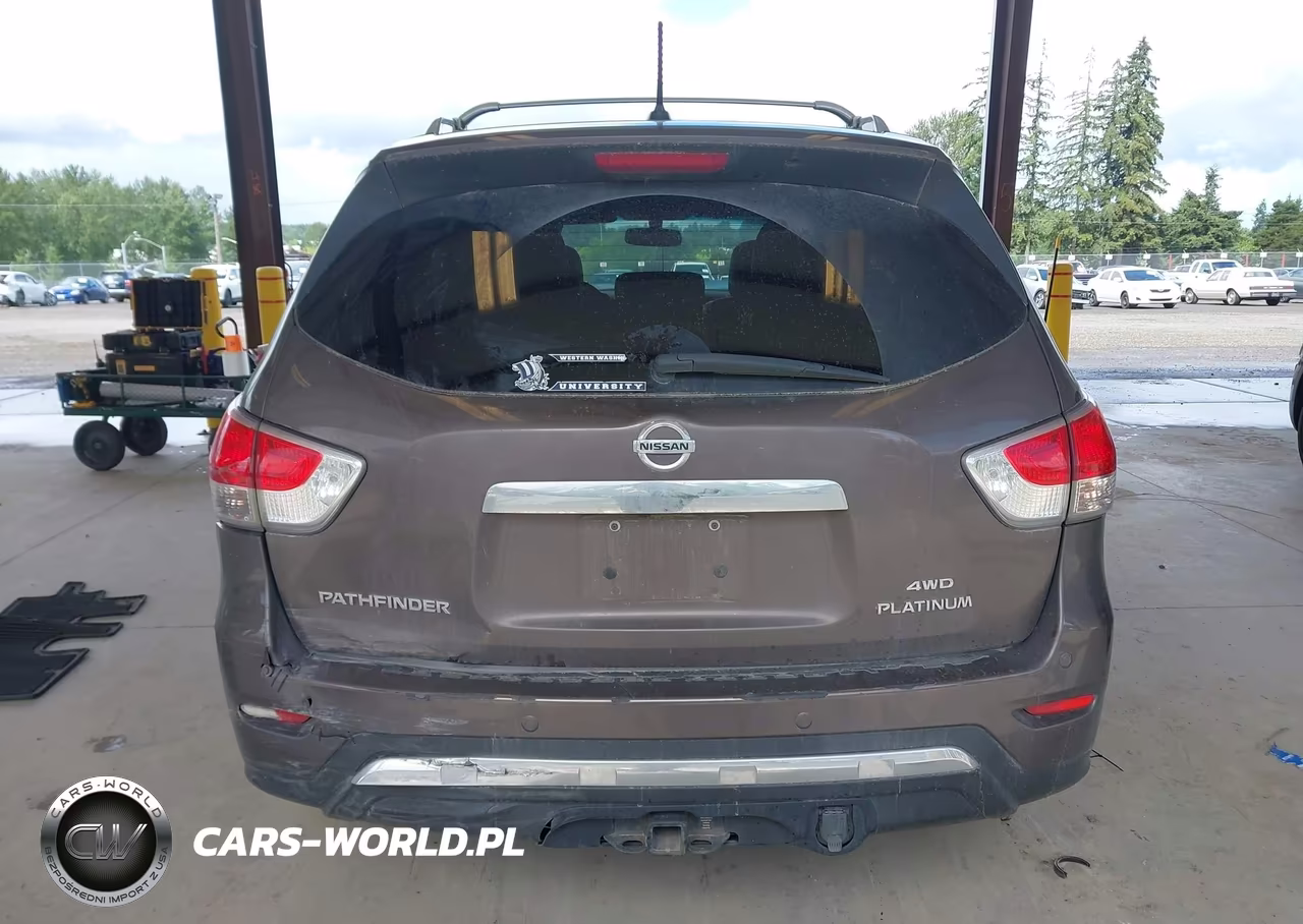 2015 Nissan Pathfinder Platinum VIN:5N1AR2MM6FC702071 - 16