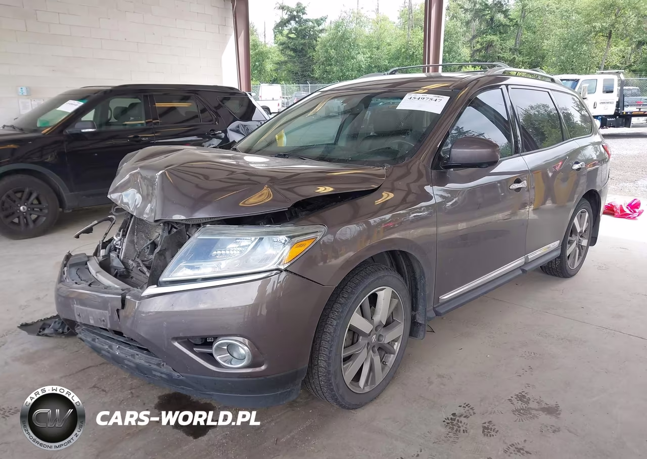 2015 Nissan Pathfinder Platinum VIN:5N1AR2MM6FC702071 - 2