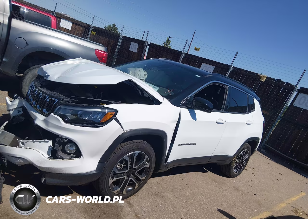 2024 Jeep Compass Limited 4X4 VIN:3C4NJDCN3RT596819 - 13