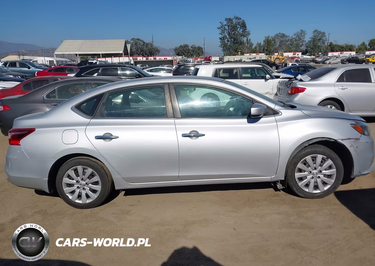 2019 Nissan Sentra S VIN:3N1AB7AP9KY418779 - 13