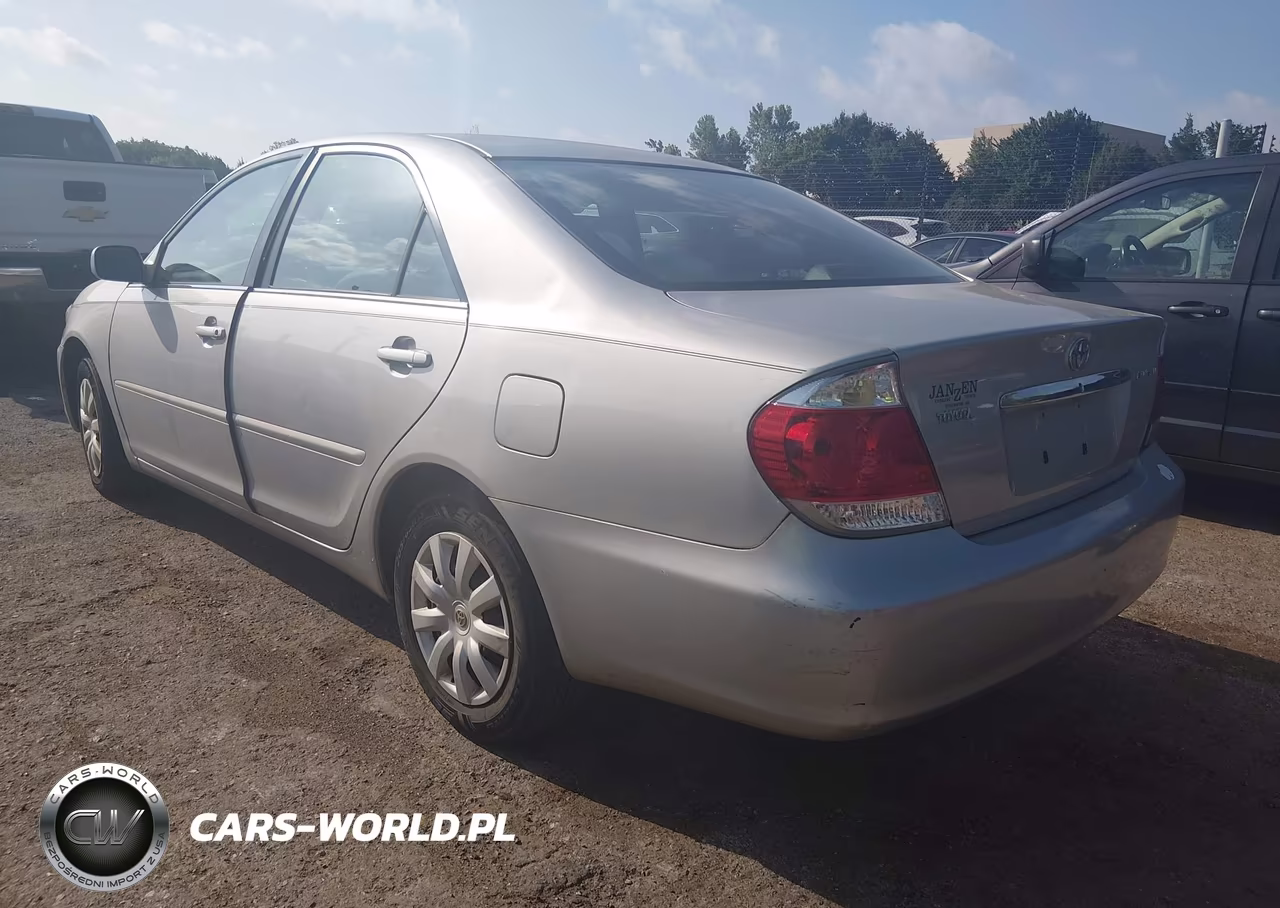 2006 Toyota Camry Le VIN:4T1BE32K06U150875 - 3