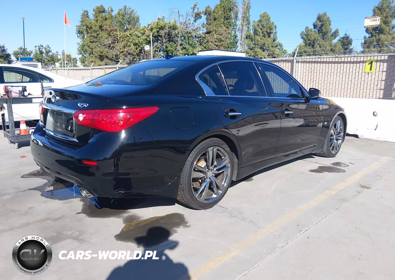 2015 Infiniti Q50 Premium VIN:JN1BV7AP2FM349762 - 4