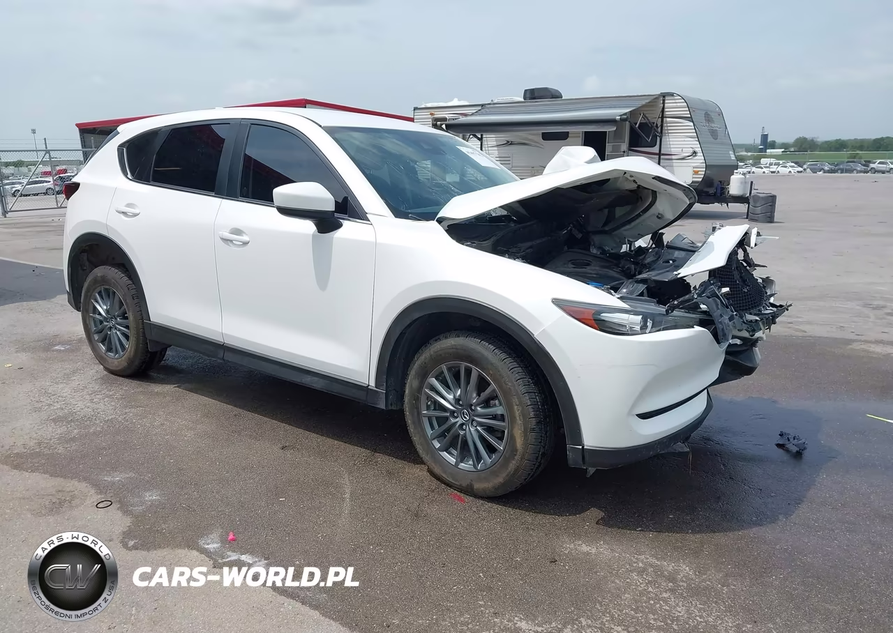 2017 Mazda Cx-5 Sport – zdjęcie 1 z 18