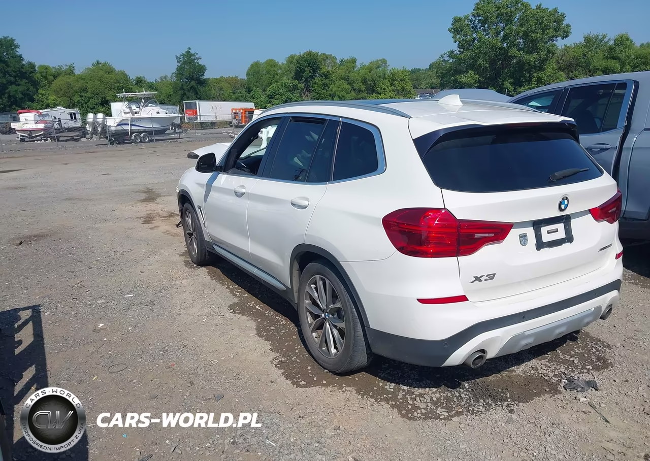 2019 BMW X3 xDrive30I VIN:5UXTR9C56KLE12974 - 3