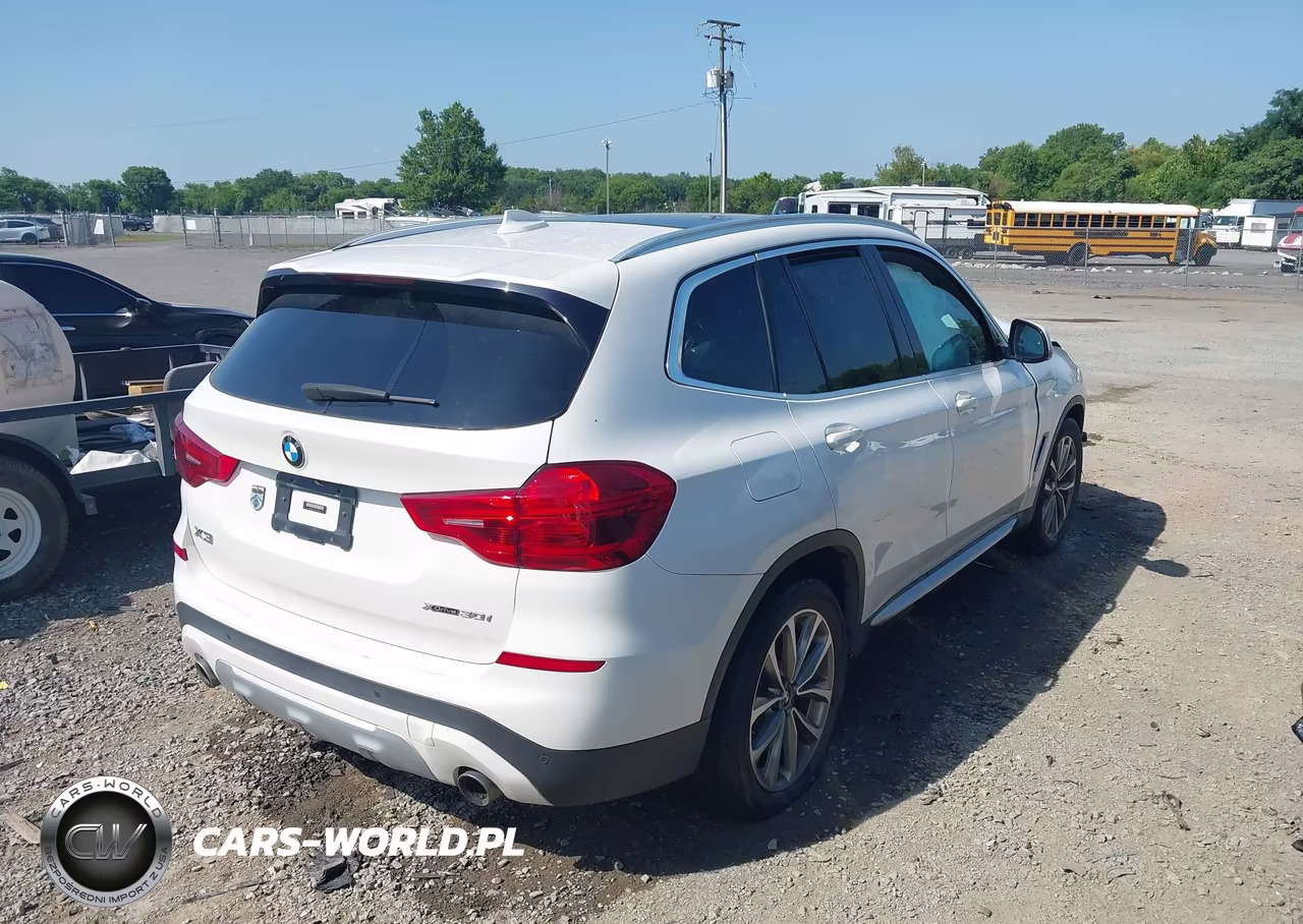 2019 BMW X3 xDrive30I VIN:5UXTR9C56KLE12974 - 4