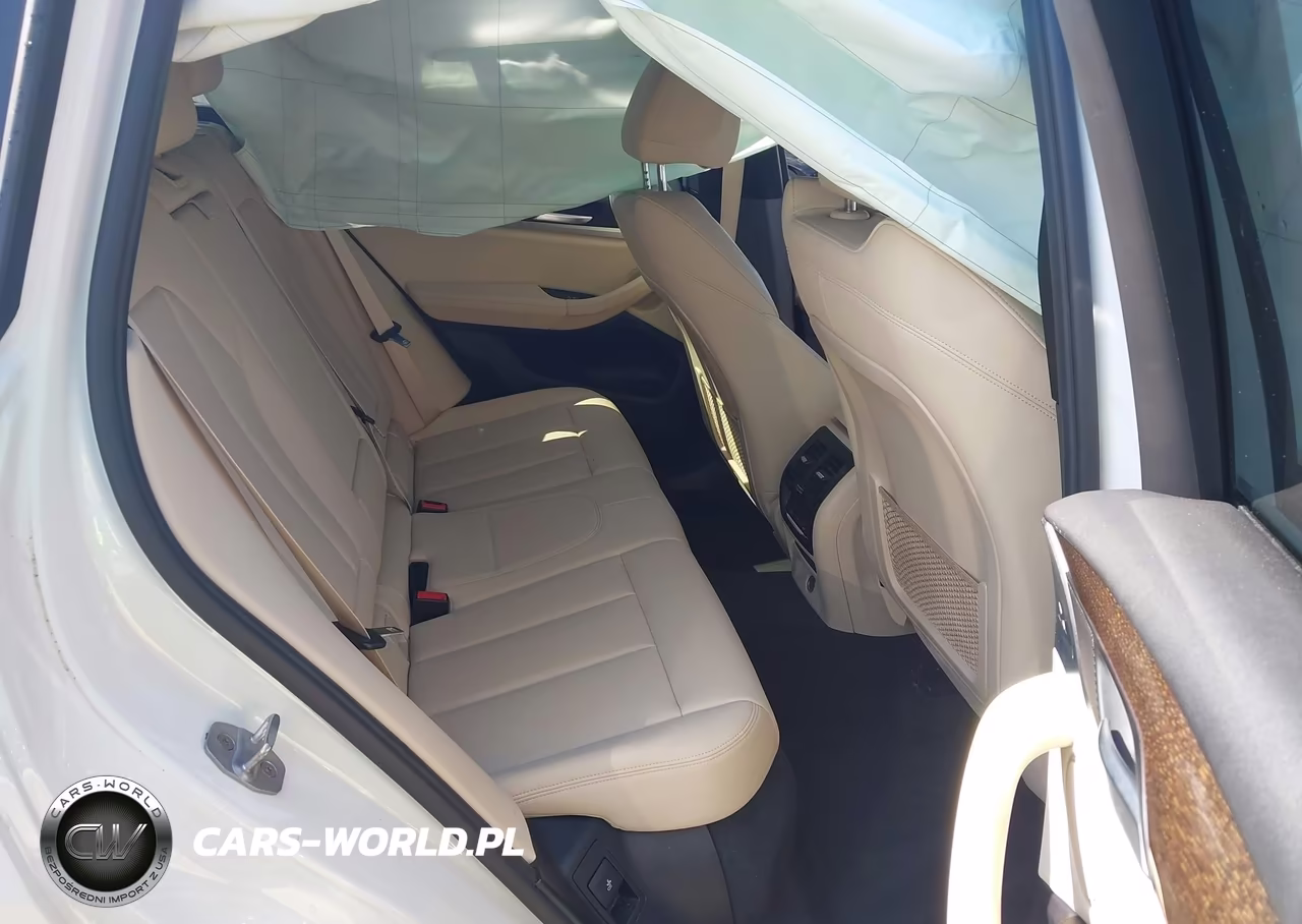 2019 BMW X3 xDrive30I VIN:5UXTR9C56KLE12974 - 8