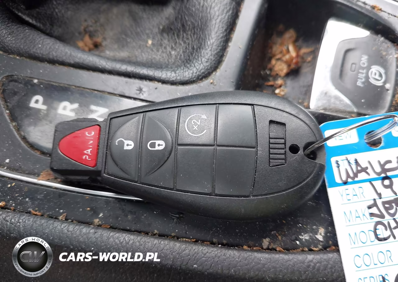 2019 Jeep Cherokee Latitude Fwd VIN:1C4PJLCB9KD203328 - 11