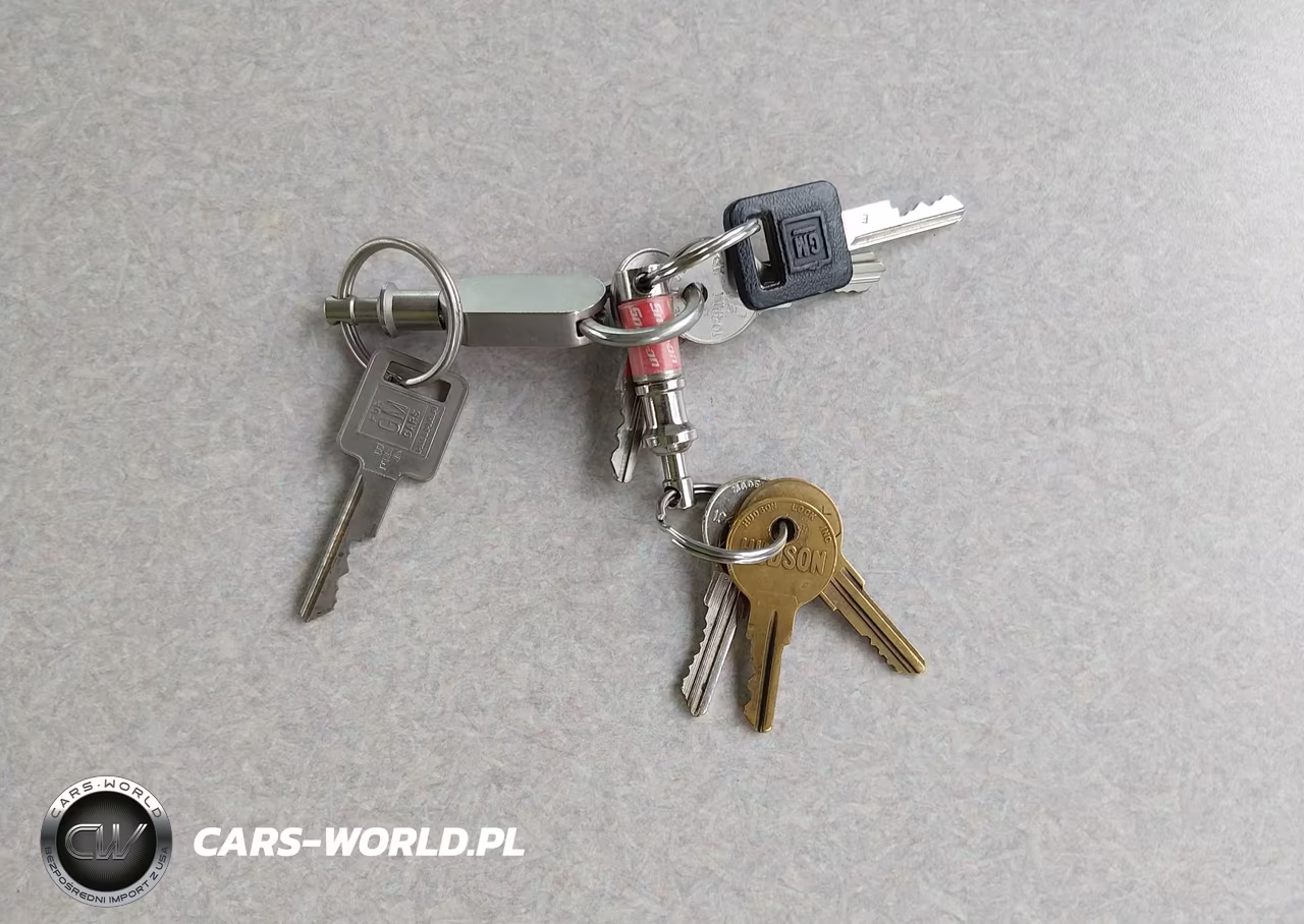 1994 Chevrolet P30 VIN:1GBKP37N7R3327115 - 11