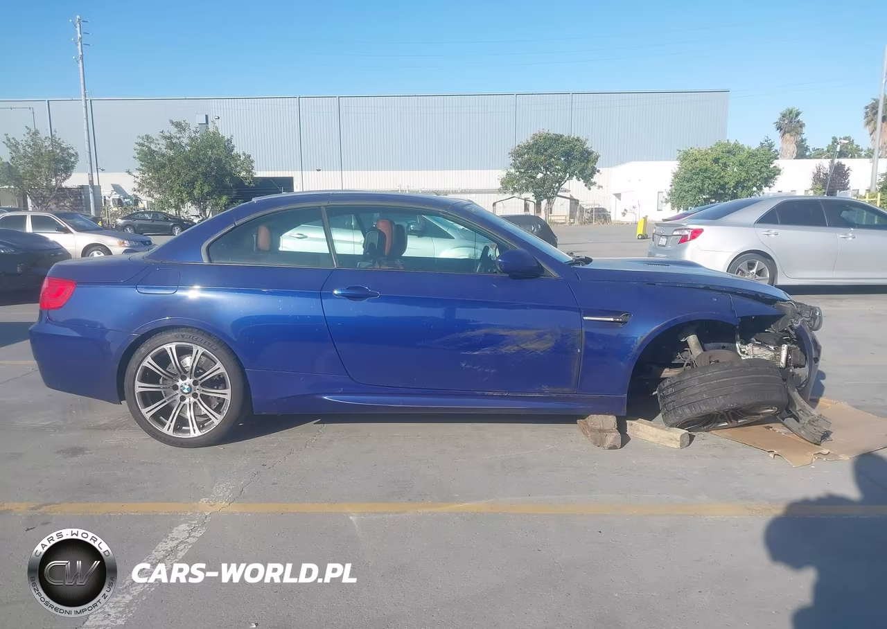 2011 BMW M3 VIN:WBSDX9C53BE585065 - 14