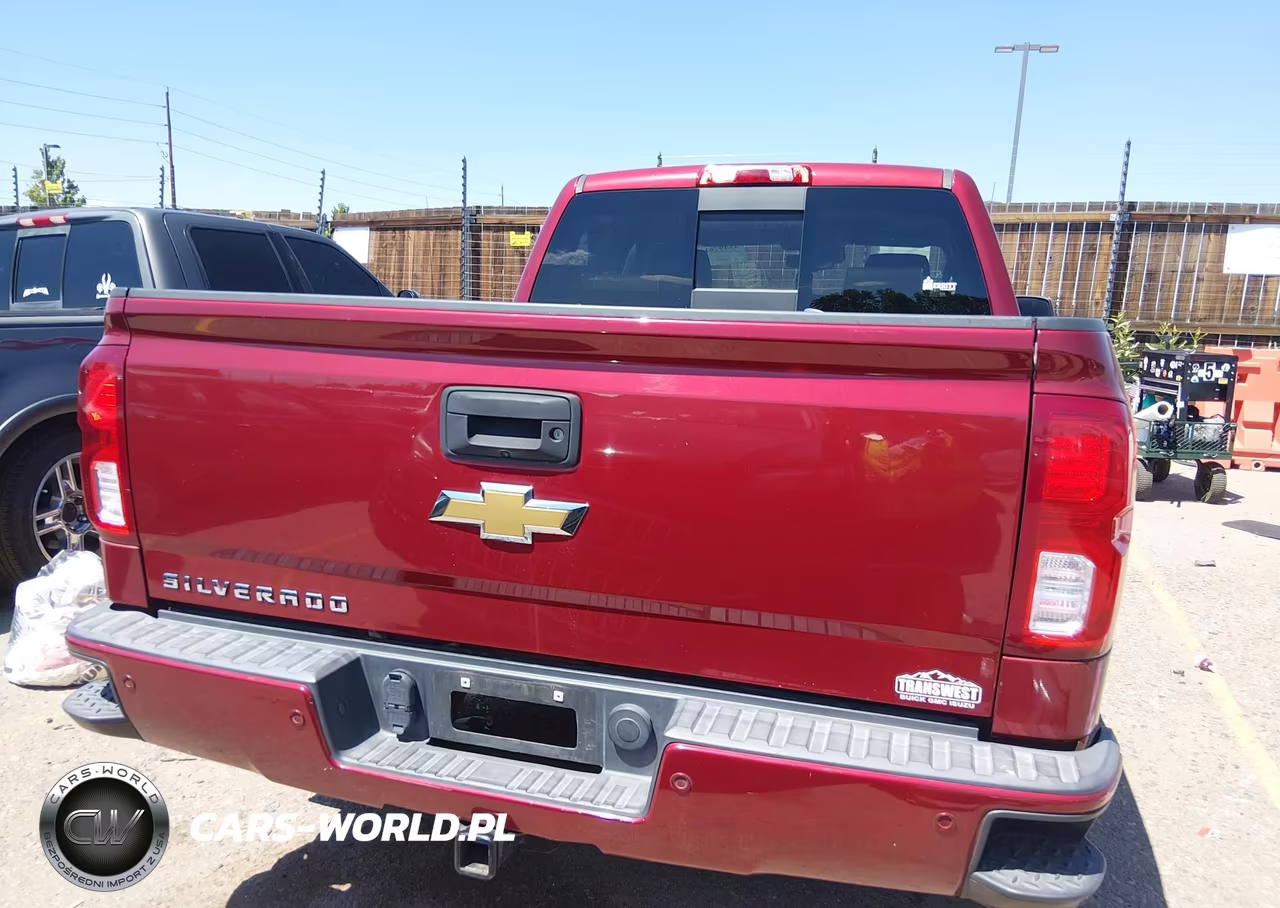 2018 Chevrolet Silverado 1500 High Country VIN:3GCUKTEJ7JG153602 - 17