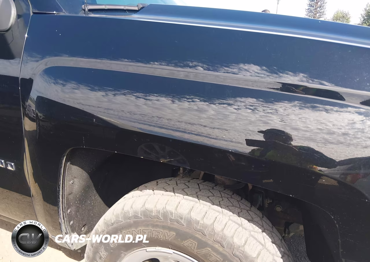 2018 Chevrolet Silverado 1500 Wt VIN:3GCUKNEH7JG184910 - 14