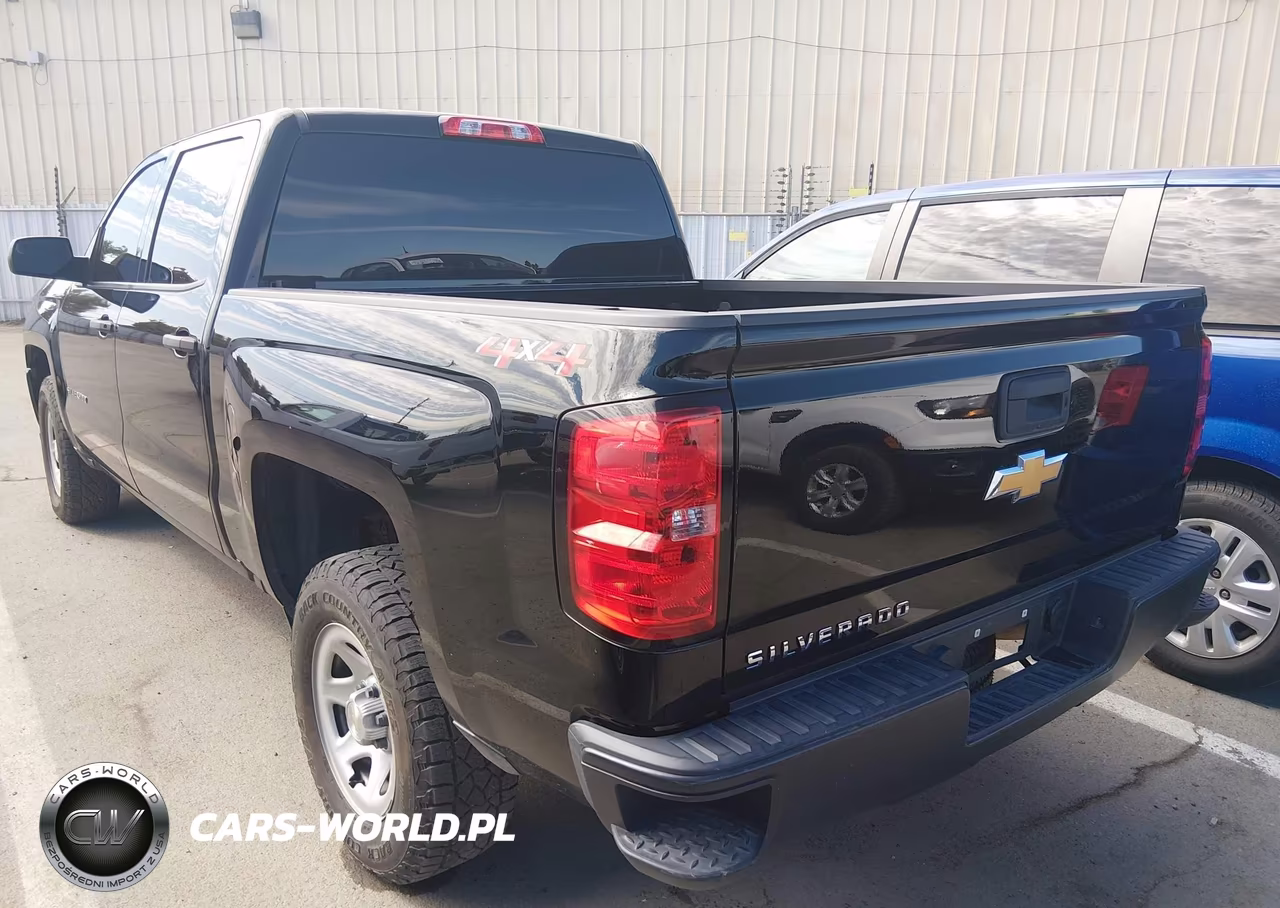 2018 Chevrolet Silverado 1500 Wt VIN:3GCUKNEH7JG184910 - 3