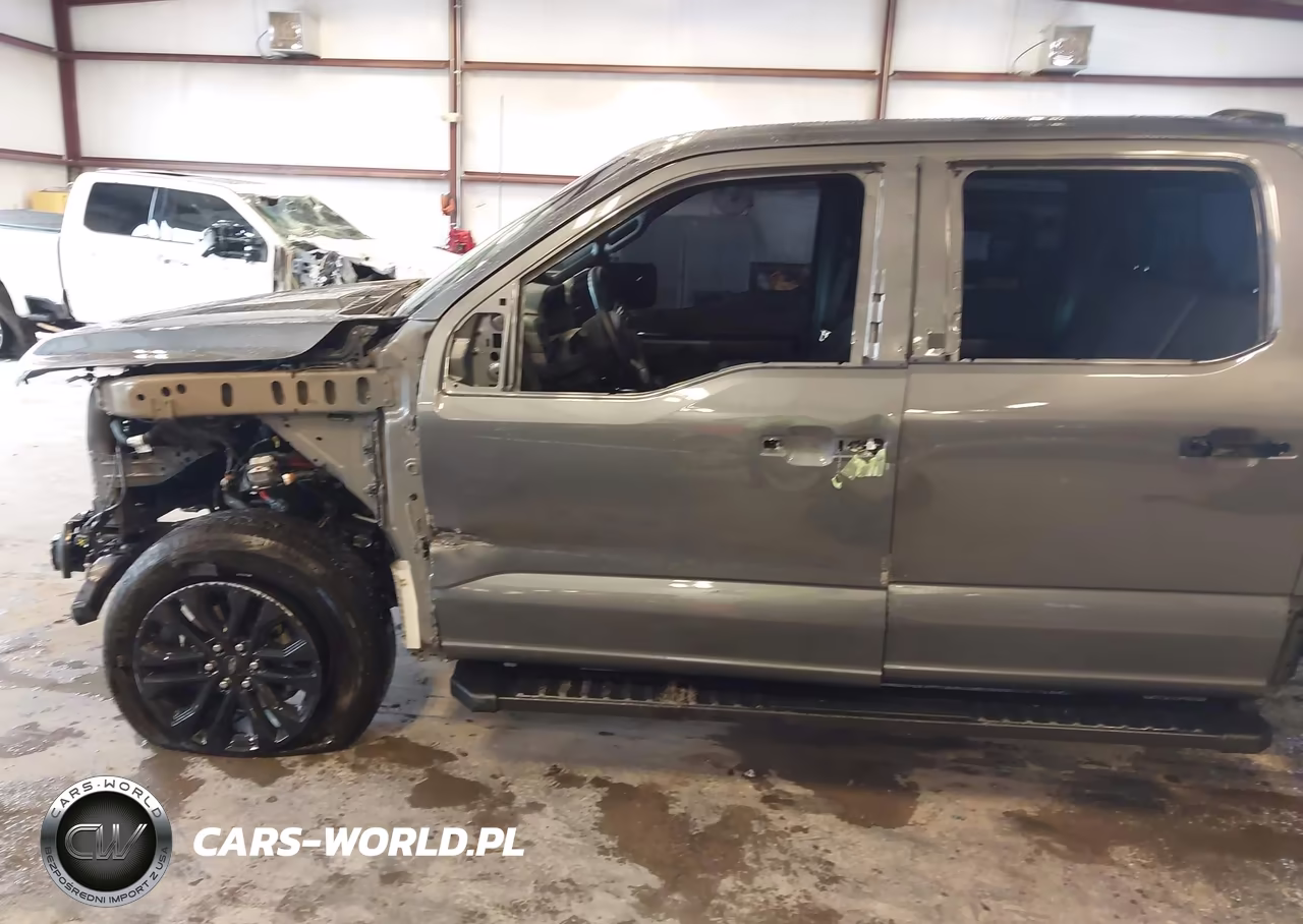 2025 Ford F-150 Xlt VIN:1FTFW3L59SFB79401 - 6
