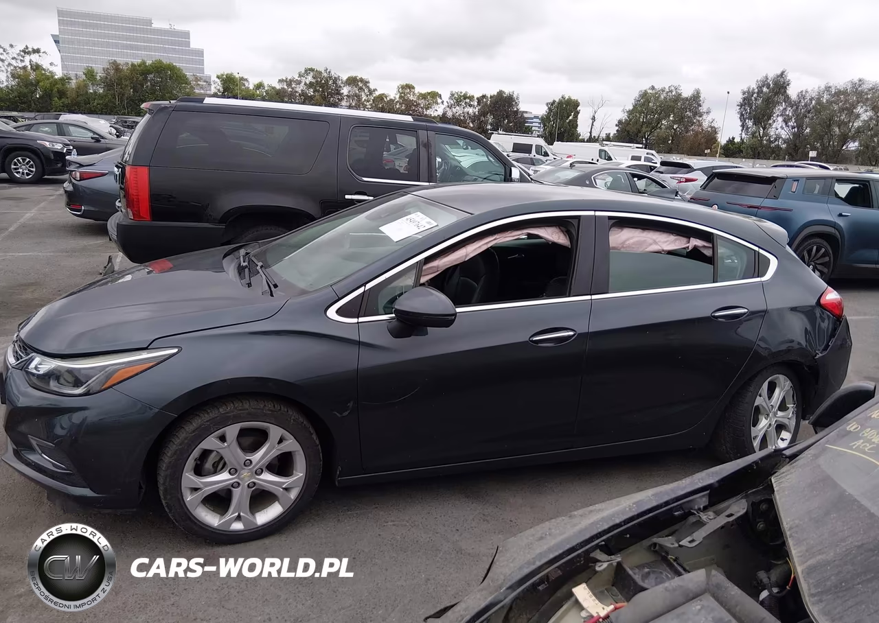 2017 Chevrolet Cruze Premier Auto VIN:3G1BF6SM7HS552747 - 14
