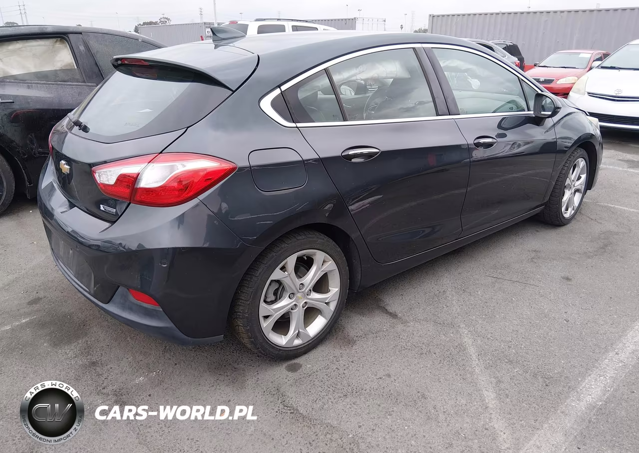 2017 Chevrolet Cruze Premier Auto VIN:3G1BF6SM7HS552747 - 4