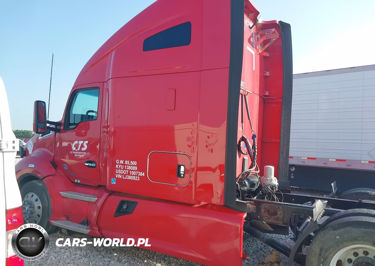 2020 Kenworth T680 VIN:1XKYDP9X1LJ380923 - 17