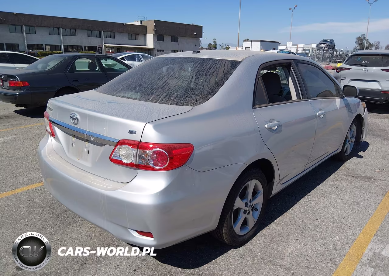 2012 Toyota Corolla Le VIN:5YFBU4EE6CP017520 - 4