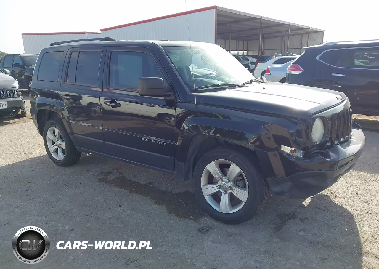 2014 Jeep Patriot Latitude – zdjęcie 1 z 16