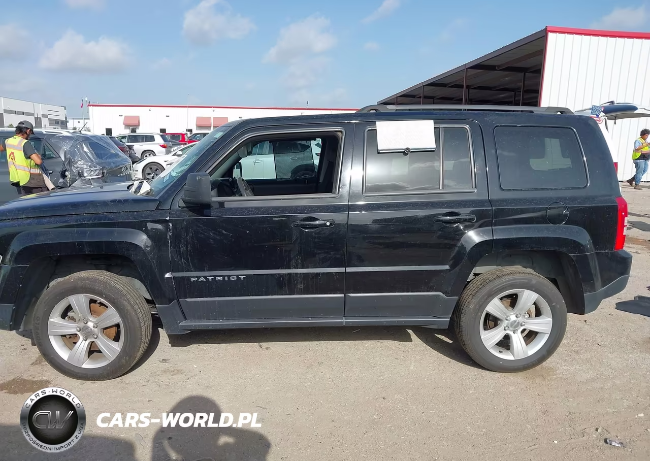 2014 Jeep Patriot Latitude VIN:1C4NJRFB7ED761253 - 14