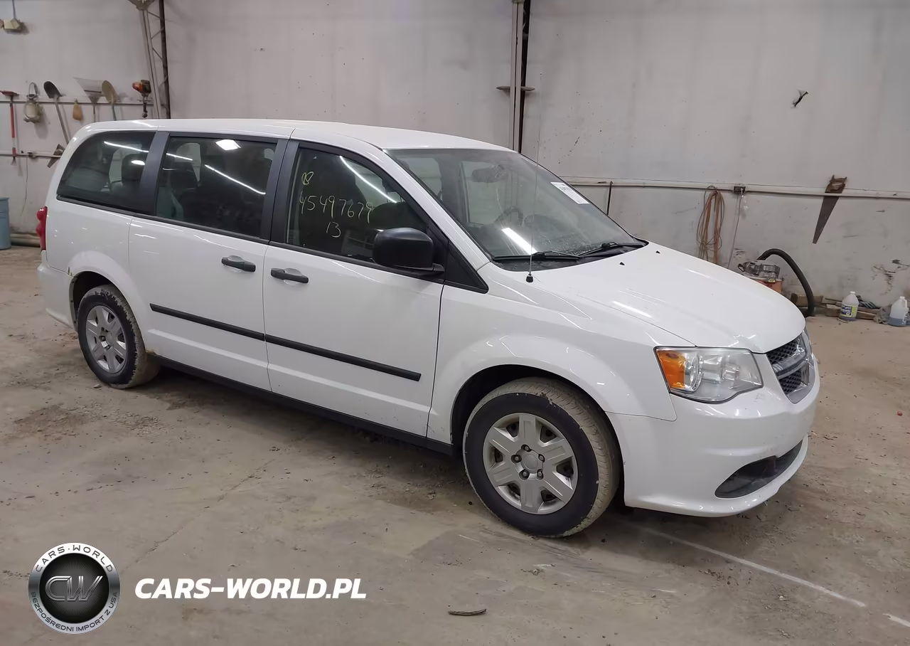 2013 Dodge Grand Caravan American Value Pkg – zdjęcie 1 z 12