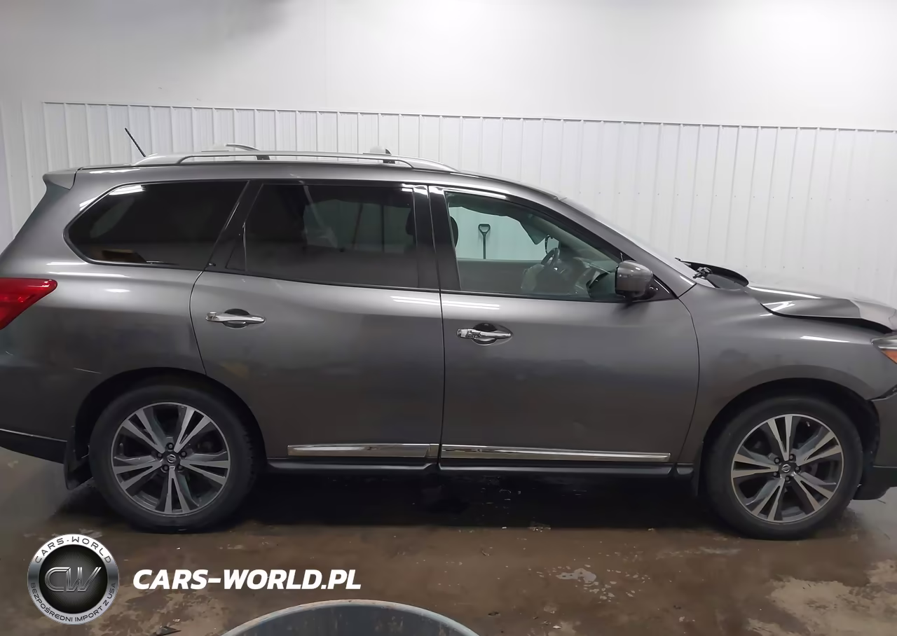 2017 Nissan Pathfinder Platinum VIN:5N1DR2MM1HC676625 - 13