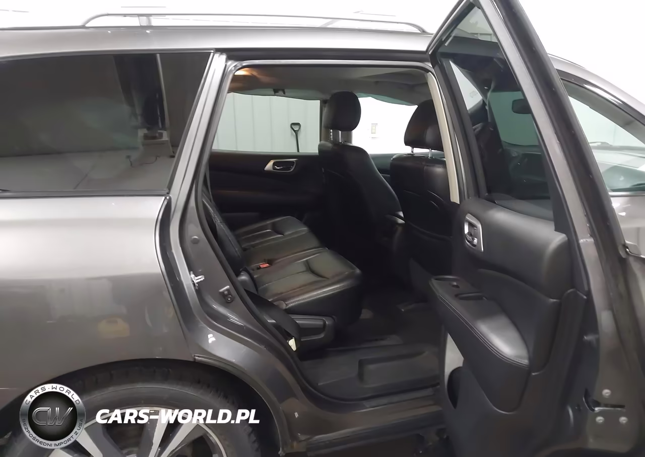 2017 Nissan Pathfinder Platinum VIN:5N1DR2MM1HC676625 - 8