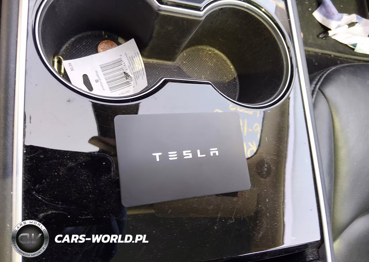 2018 Tesla Model 3 Long Range-Mid Range VIN:5YJ3E1EA6JF078386 - 11