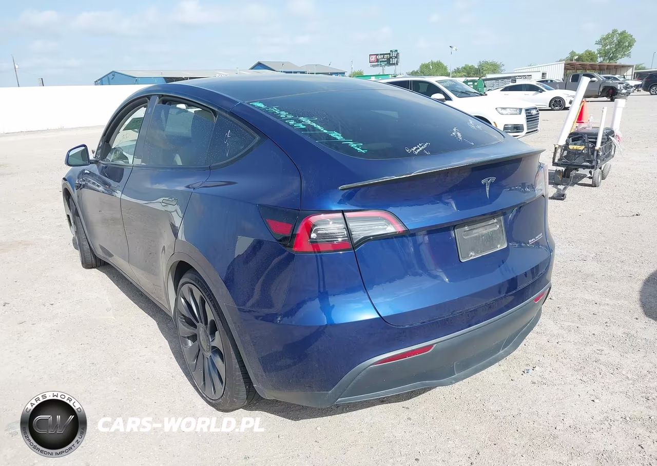 2023 Tesla Model Y Performance Dual Motor All-Wheel Drive VIN:7SAYGDEF3PF774969 - 3