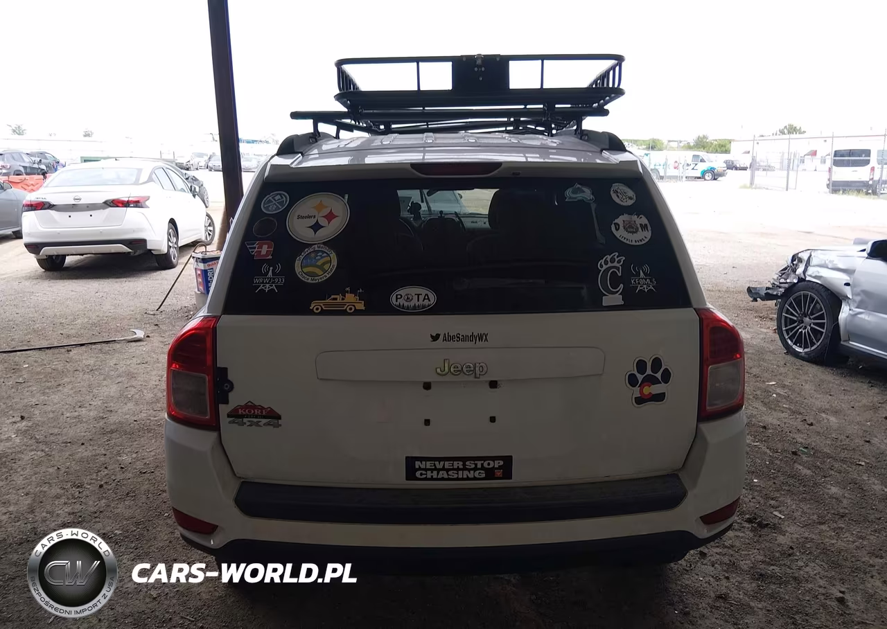 2011 Jeep Compass VIN:1J4NF1FBXBD135270 - 16