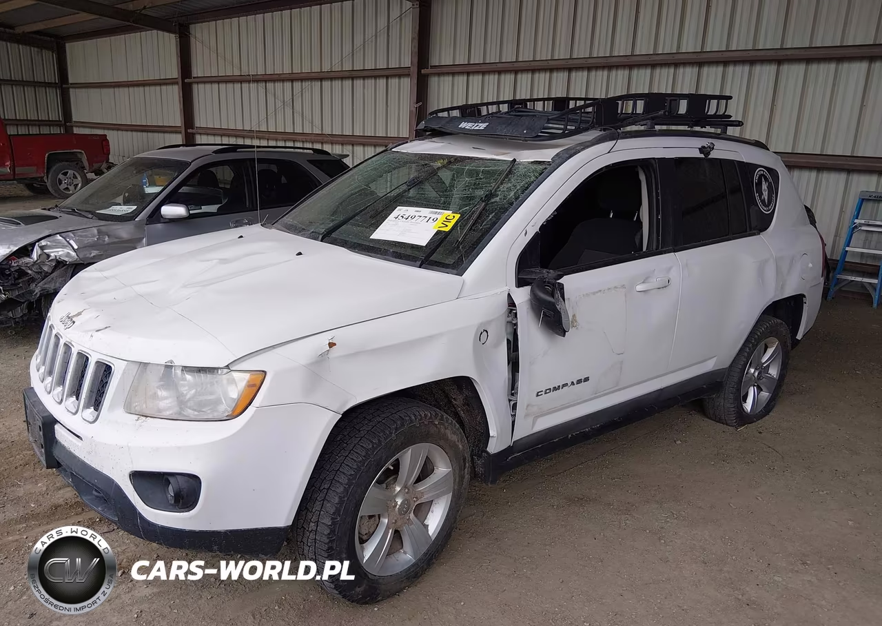 2011 Jeep Compass VIN:1J4NF1FBXBD135270 - 2