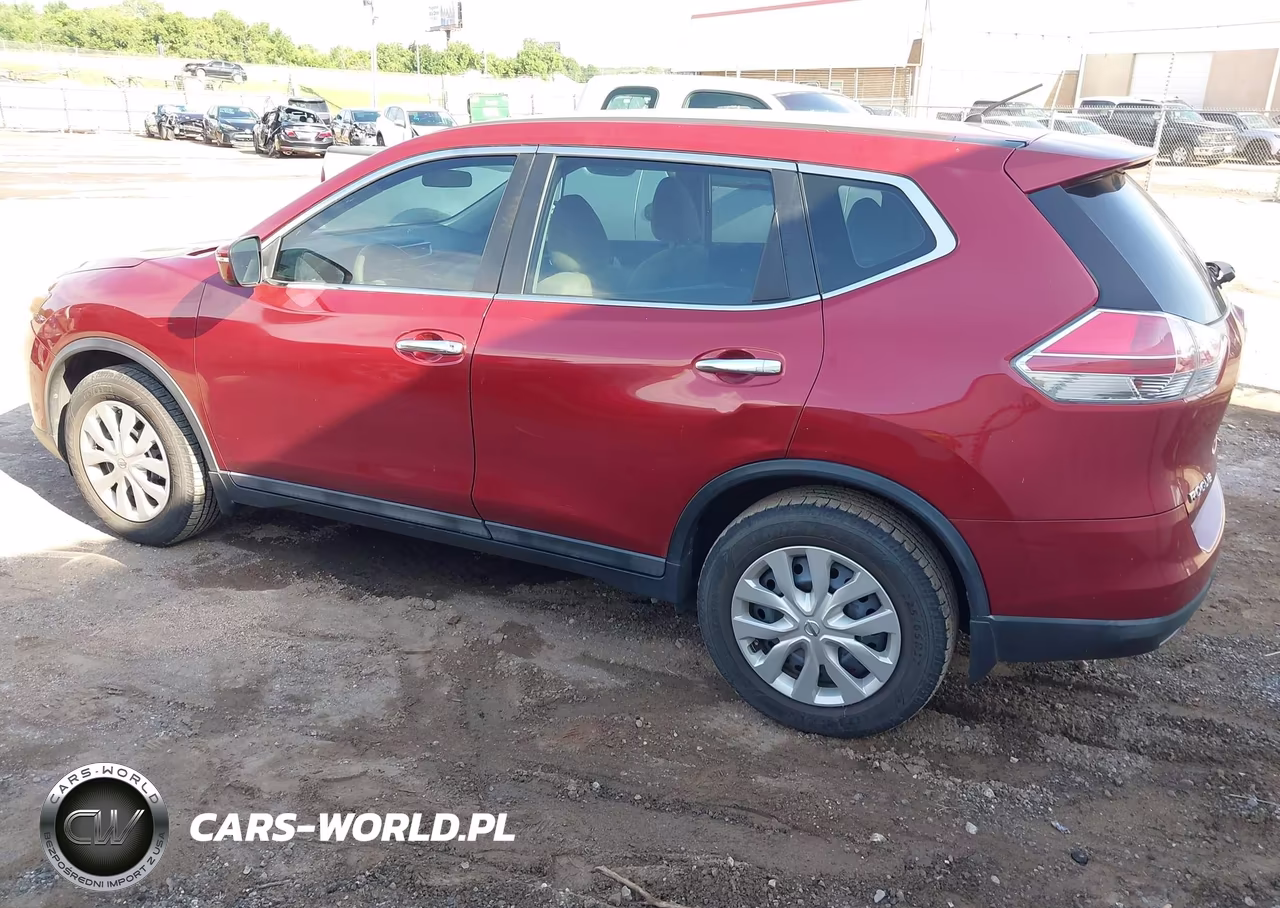 2015 Nissan Rogue S VIN:5N1AT2MT7FC786328 - 3