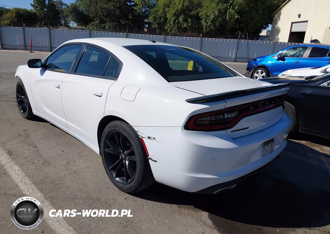 2018 Dodge Charger Sxt Rwd VIN:2C3CDXBG7JH307090 - 3