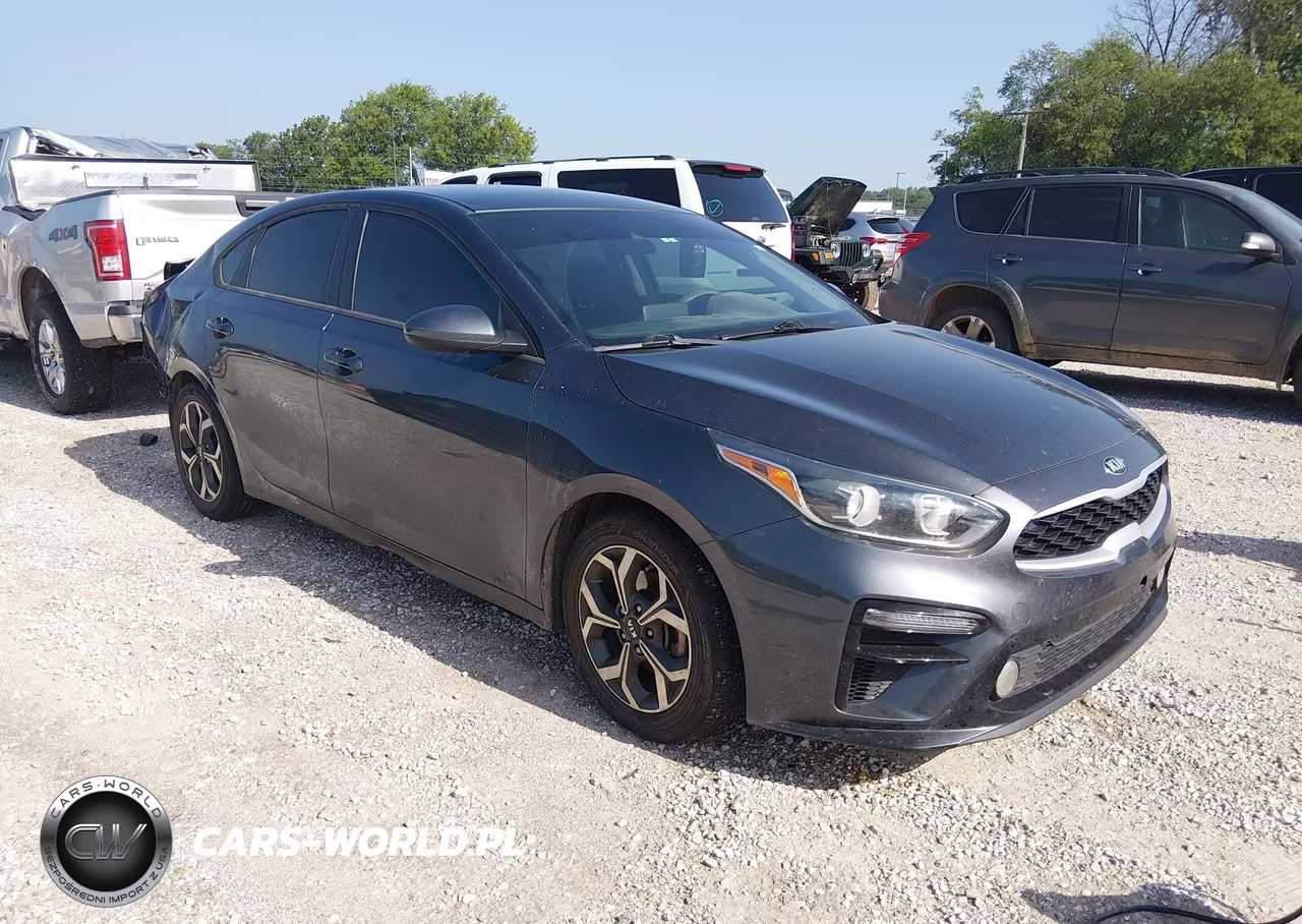 2021 Kia Forte Lxs – zdjęcie 1 z 17