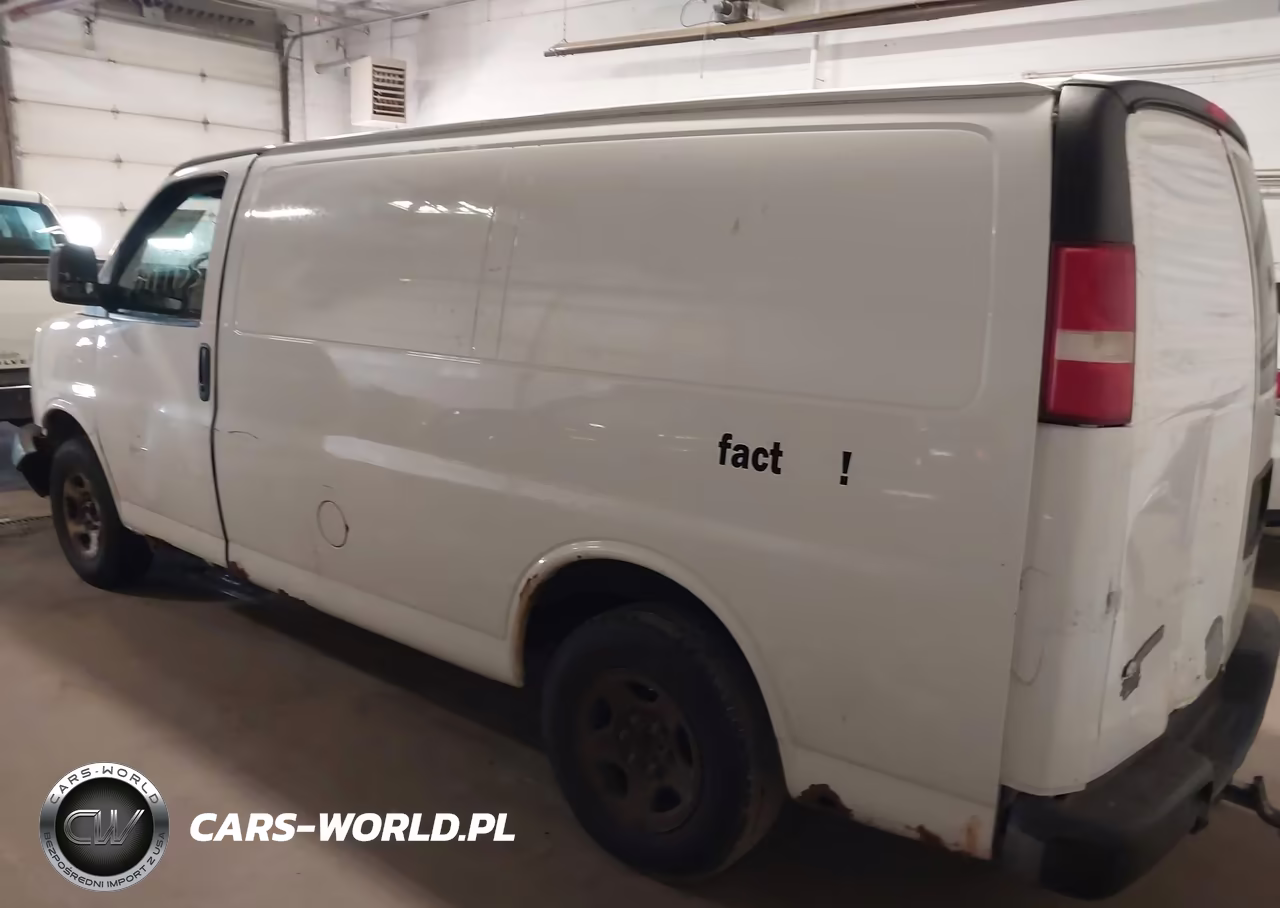 2008 Chevrolet Express Work Van VIN:1GCFG15X081186307 - 3