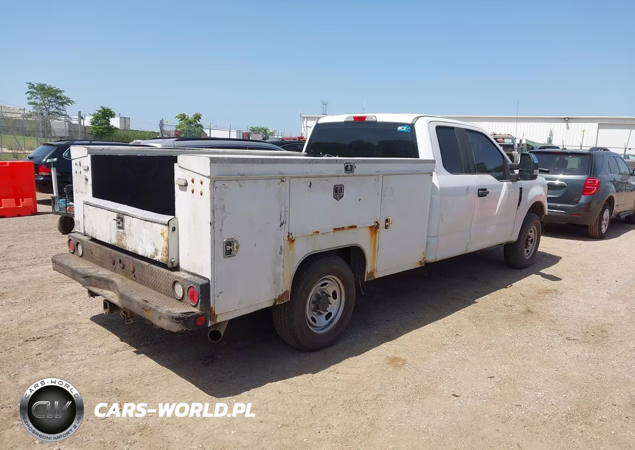 2017 Ford F-250 Xl-Xlt VIN:1FD7X2A62HEB15332 - 4