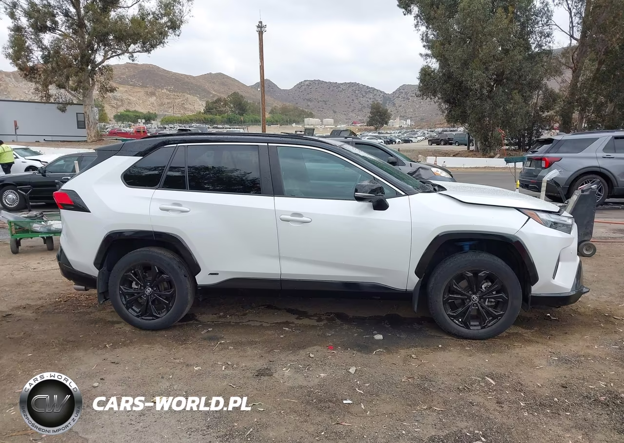 2023 Toyota Rav4 Hybrid Xse VIN:4T3E6RFV8PU130125 - 13