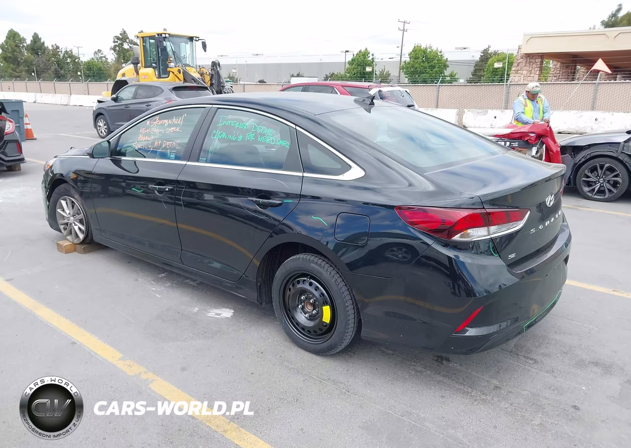 2019 Hyundai Sonata Se VIN:5NPE24AF2KH748541 - 3